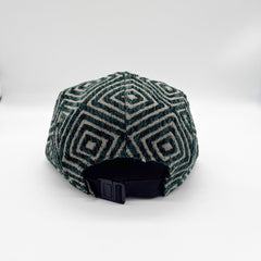5 Panels Cap Labyrinth