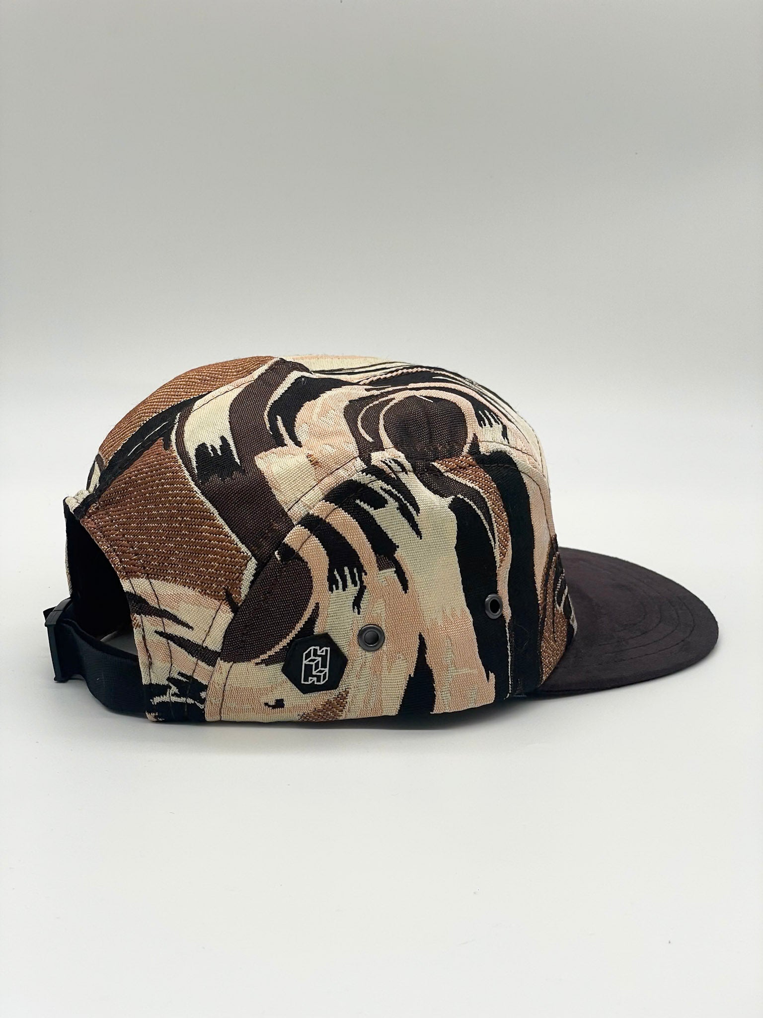5 Panels Cap Masha