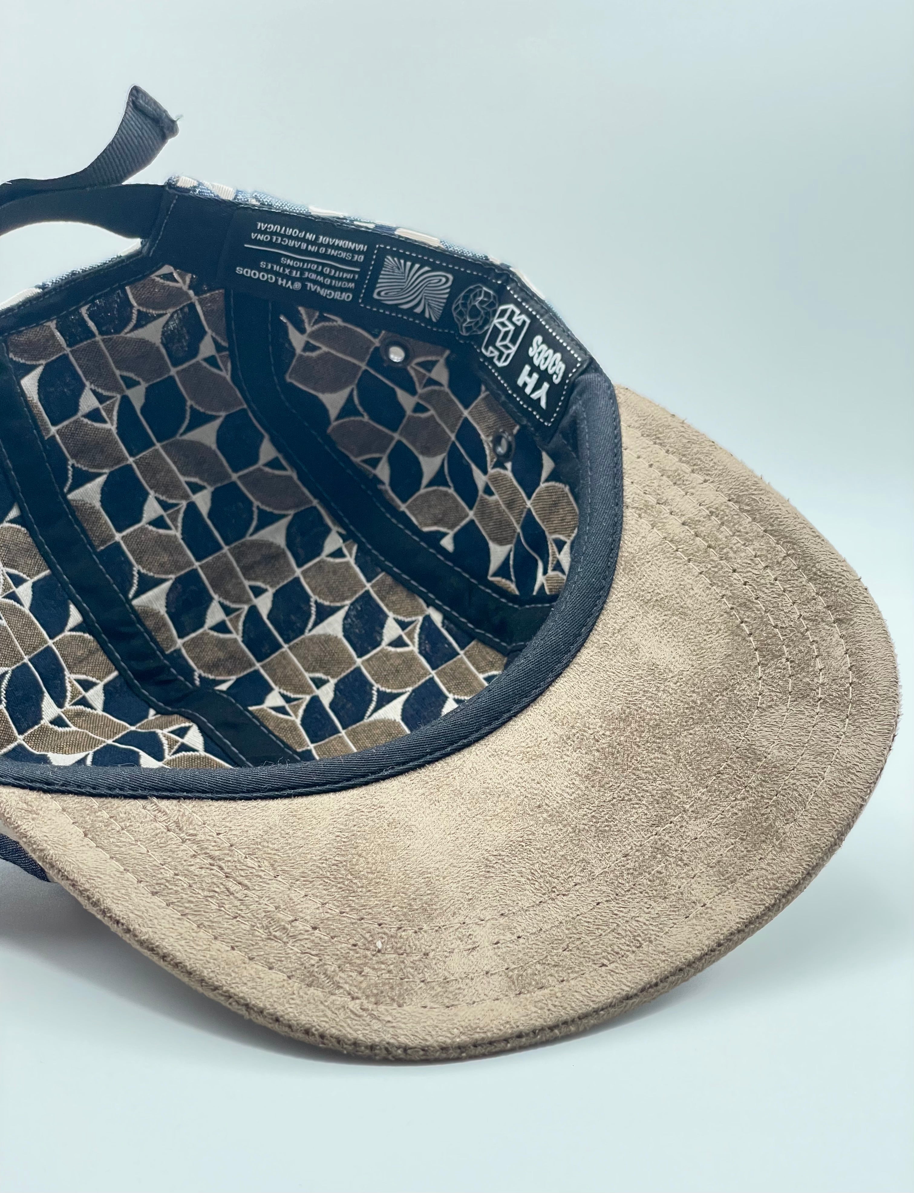 5 Panels Cap Mosaico