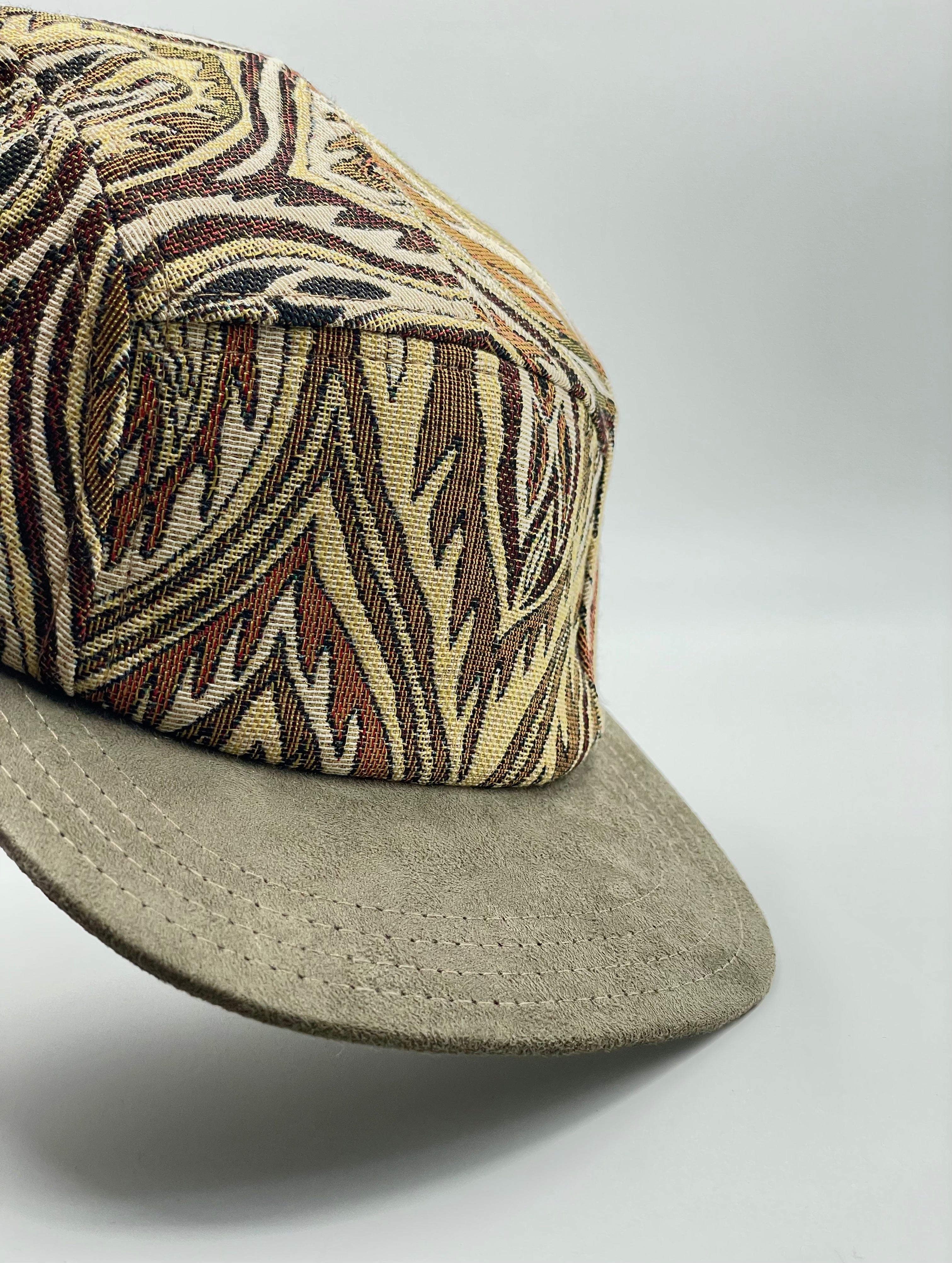 5 Panels Cap Rec on Fire