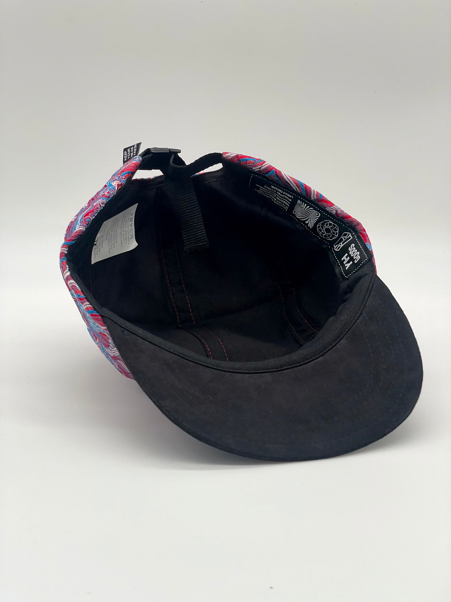 5 Panels Cap Red Dragon