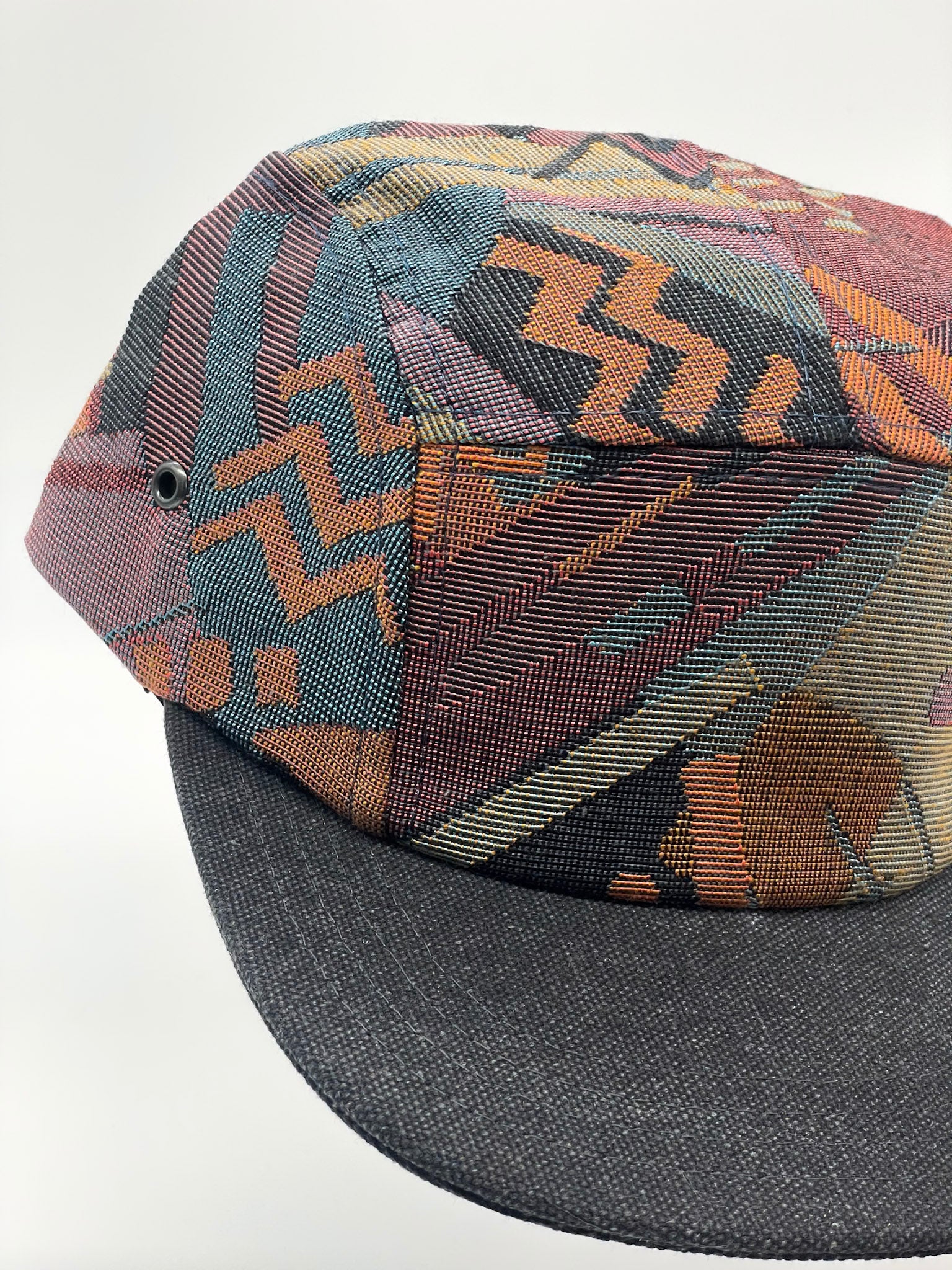5 Panels Cap VHS