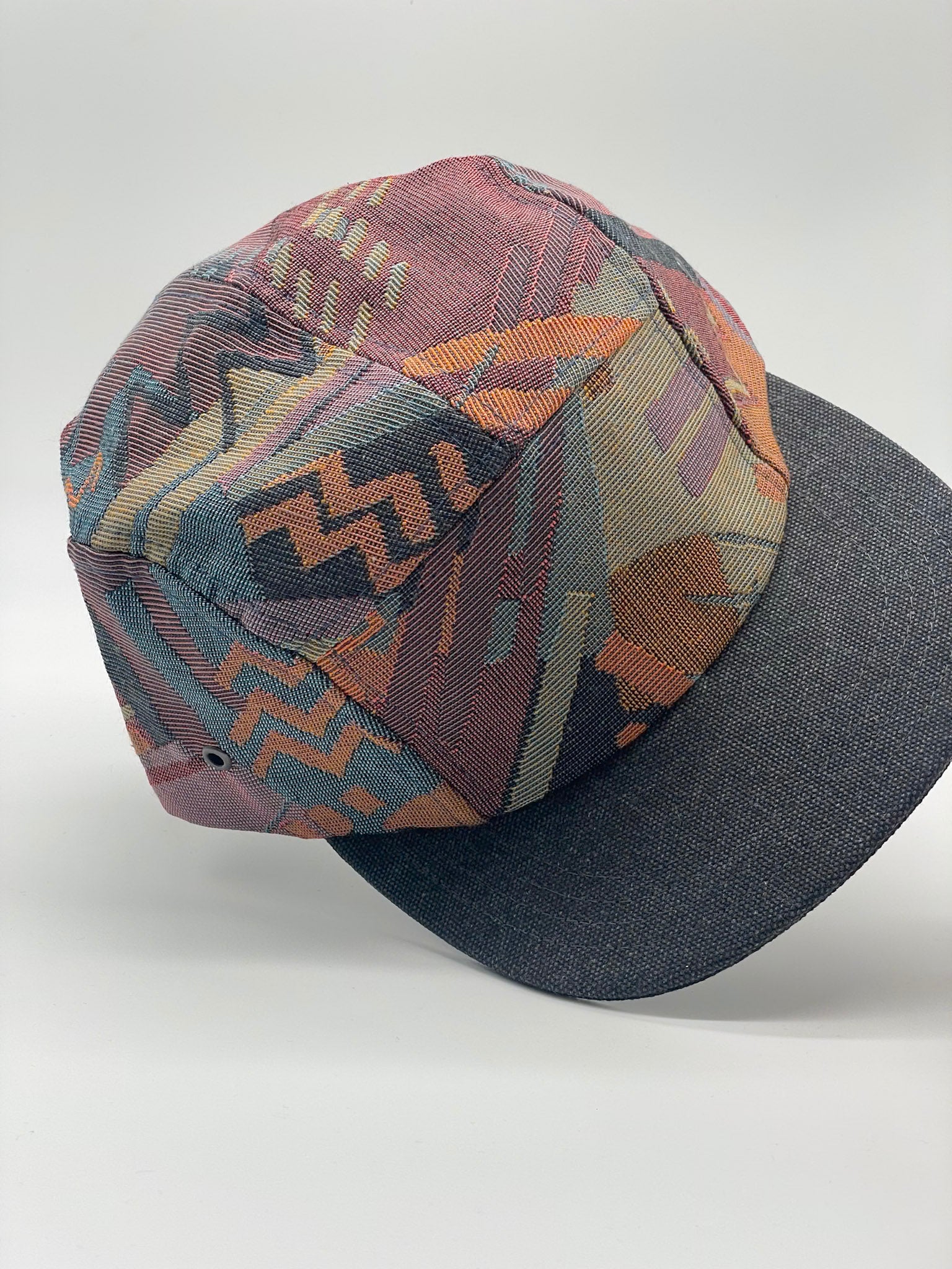 5 Panels Cap VHS