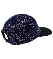 Gorra azul oscuro