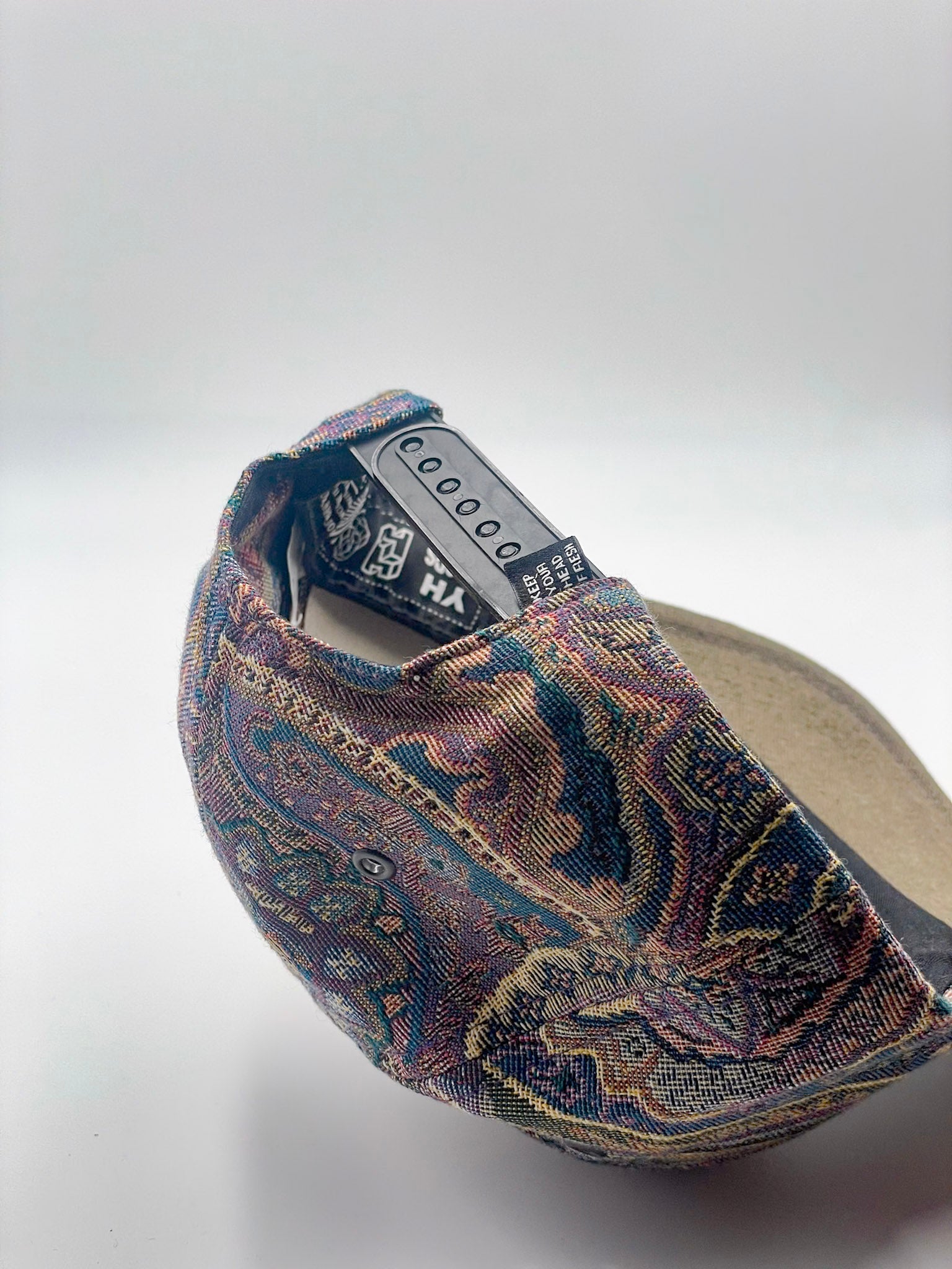 6 Panels Cap Mercury